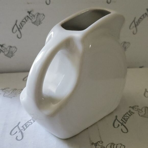 Fiestaware Fiesta CERAMIC Pitcher Mini Disk White CONTAINER - Picture 7 of 13